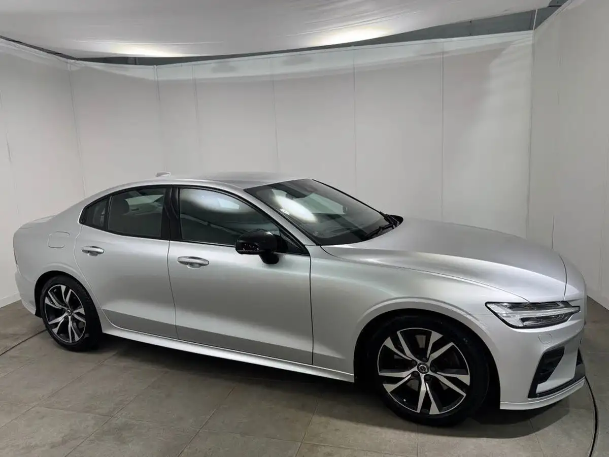 2019-volvo-s60-20-t5-r-design-plus-big-45