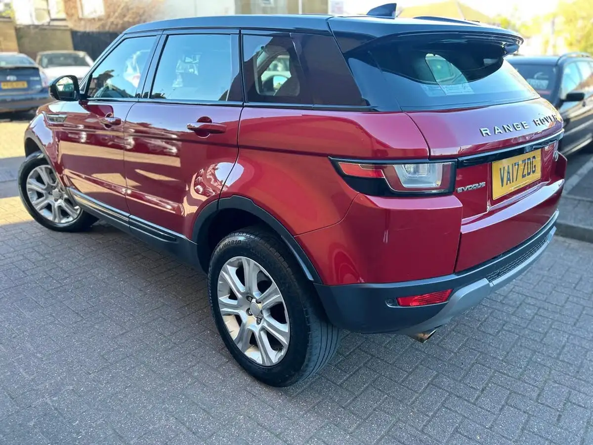 2017-land-rover-range-rover-evoque-20td4-se-tech-hatchback-5d-auto-big-15