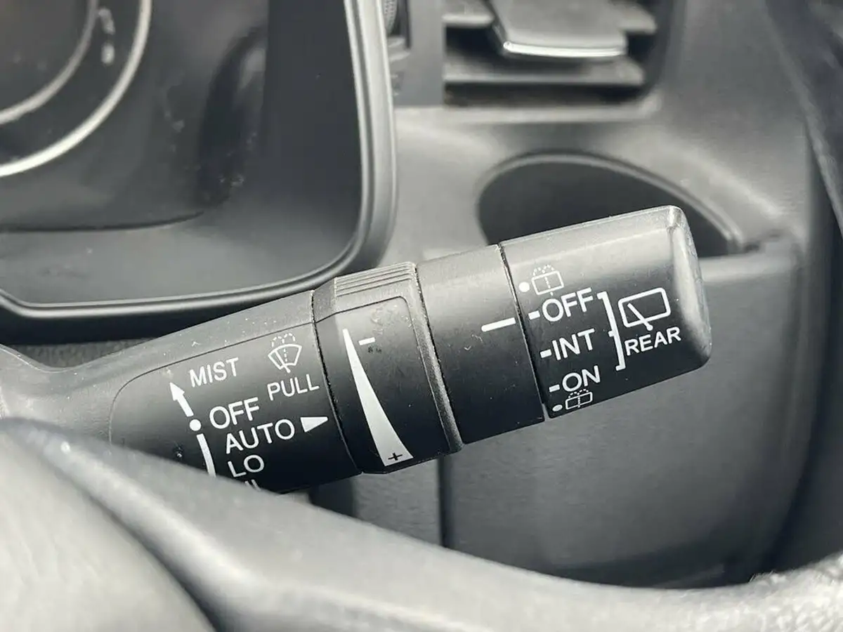 2018-honda-jazz-13-i-vtec-ex-navi-big-16
