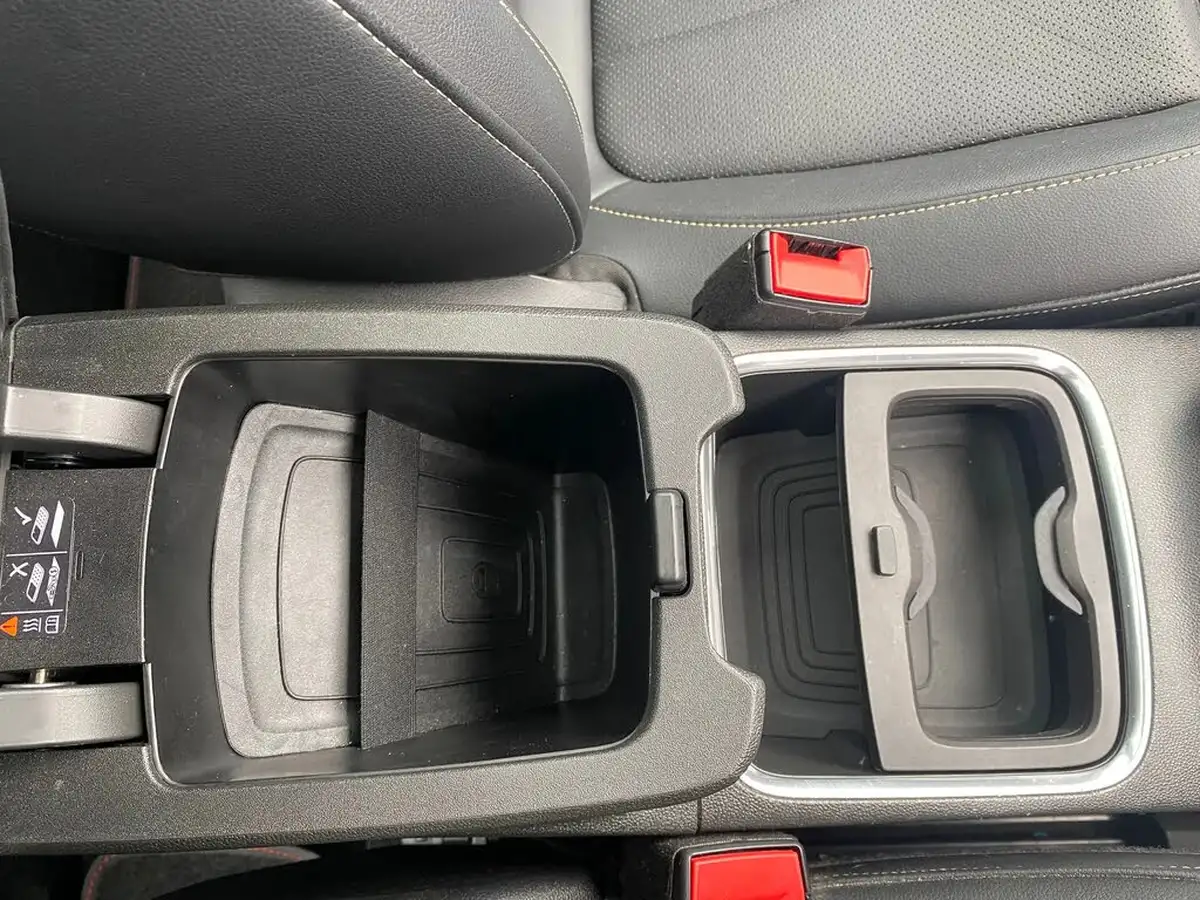 2019-vauxhall-grandland-x-12-elite-nav-ss-auto-big-18