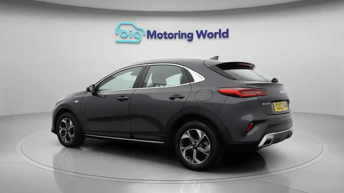 2022-kia-xceed-10-t-gdi-2-big-5