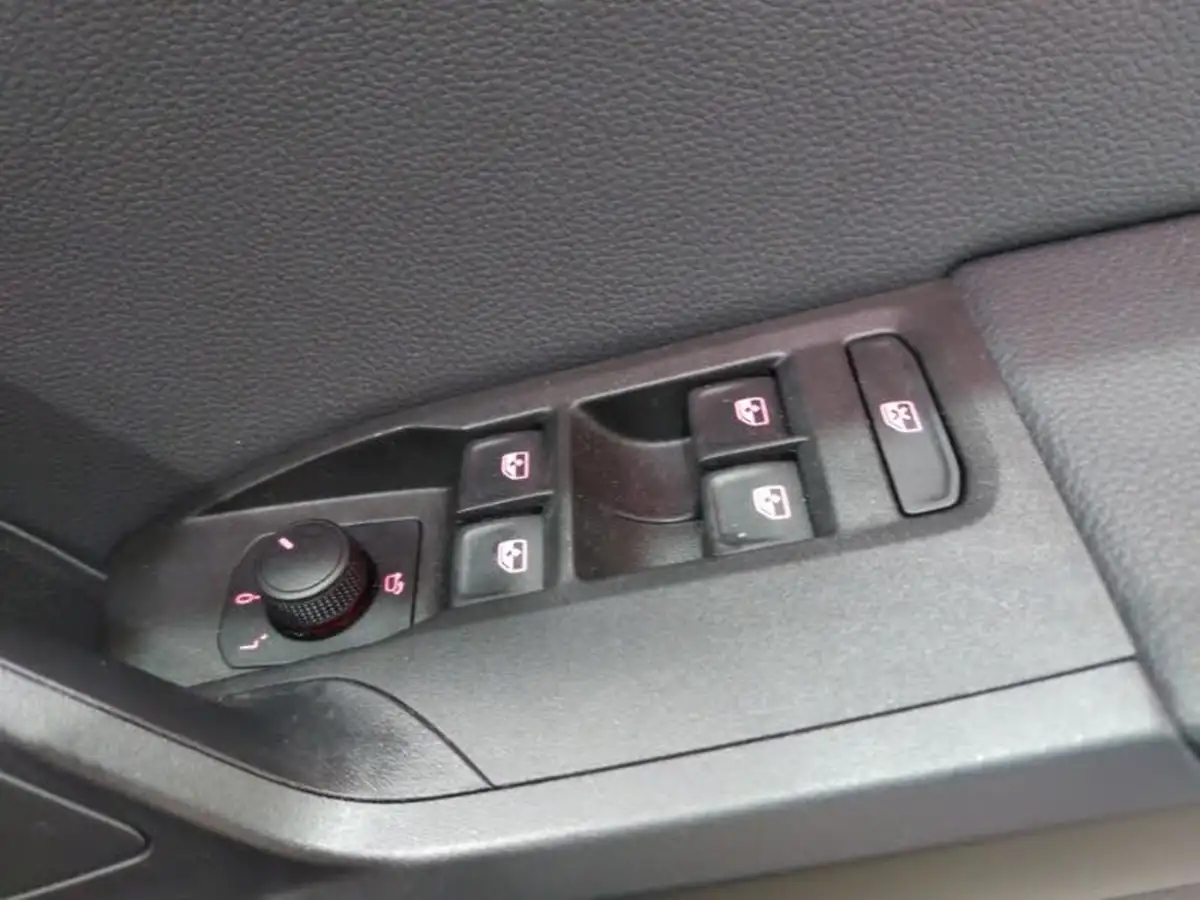 2022-seat-arona-10-tsi-fr-sport-dsg-big-13
