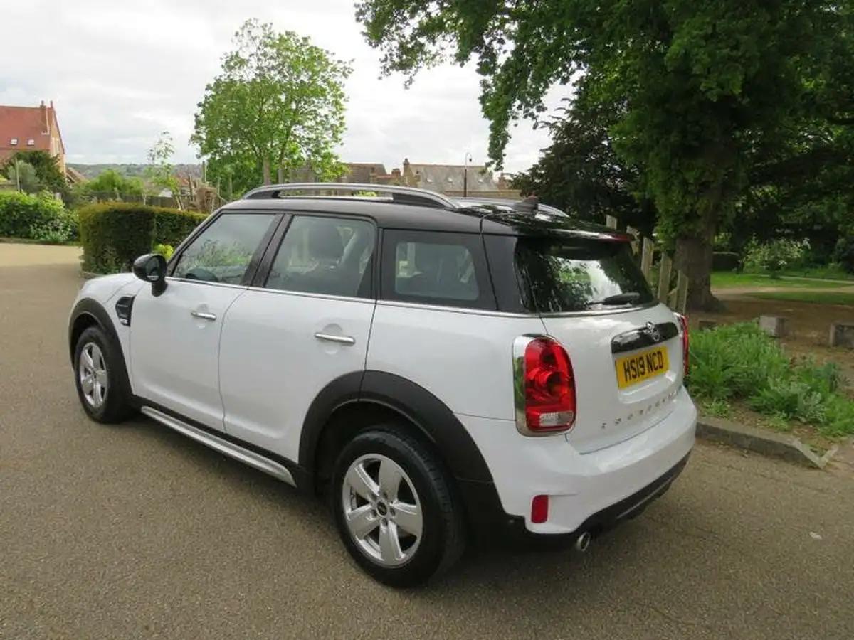 2019-mini-countryman-15-cooper-classic-auto-big-4
