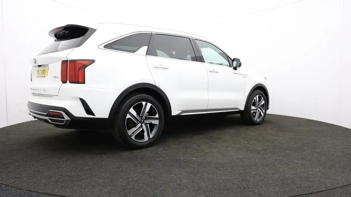 2021-kia-sorento-16-t-gdi-4-226bhp-hev-big-29