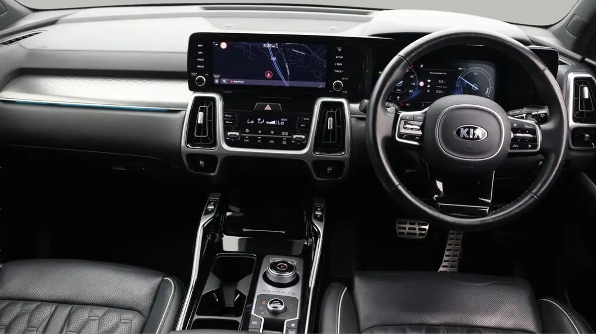 2021-kia-sorento-16-t-gdi-4-226bhp-hev-big-13