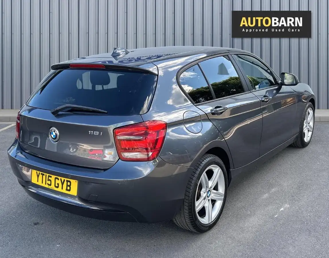 2015-bmw-1-series-16-116i-sport-5d-big-3