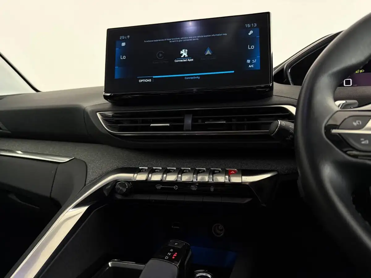 2021-peugeot-3008-suv-12-puretech-allure-premium-eat8-big-39