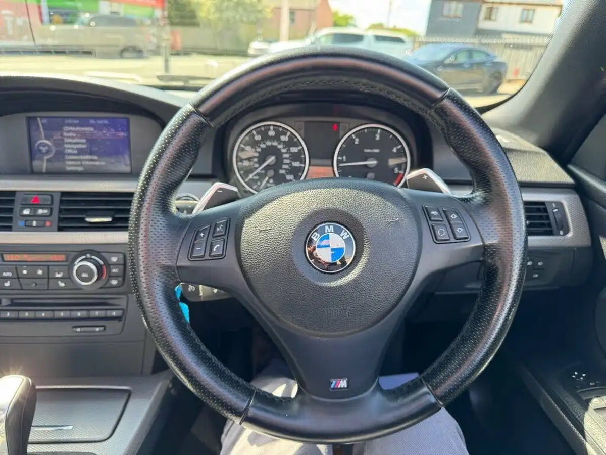 2013-bmw-3-series-20td-320d-m-sport-convertible-2d-auto-big-21