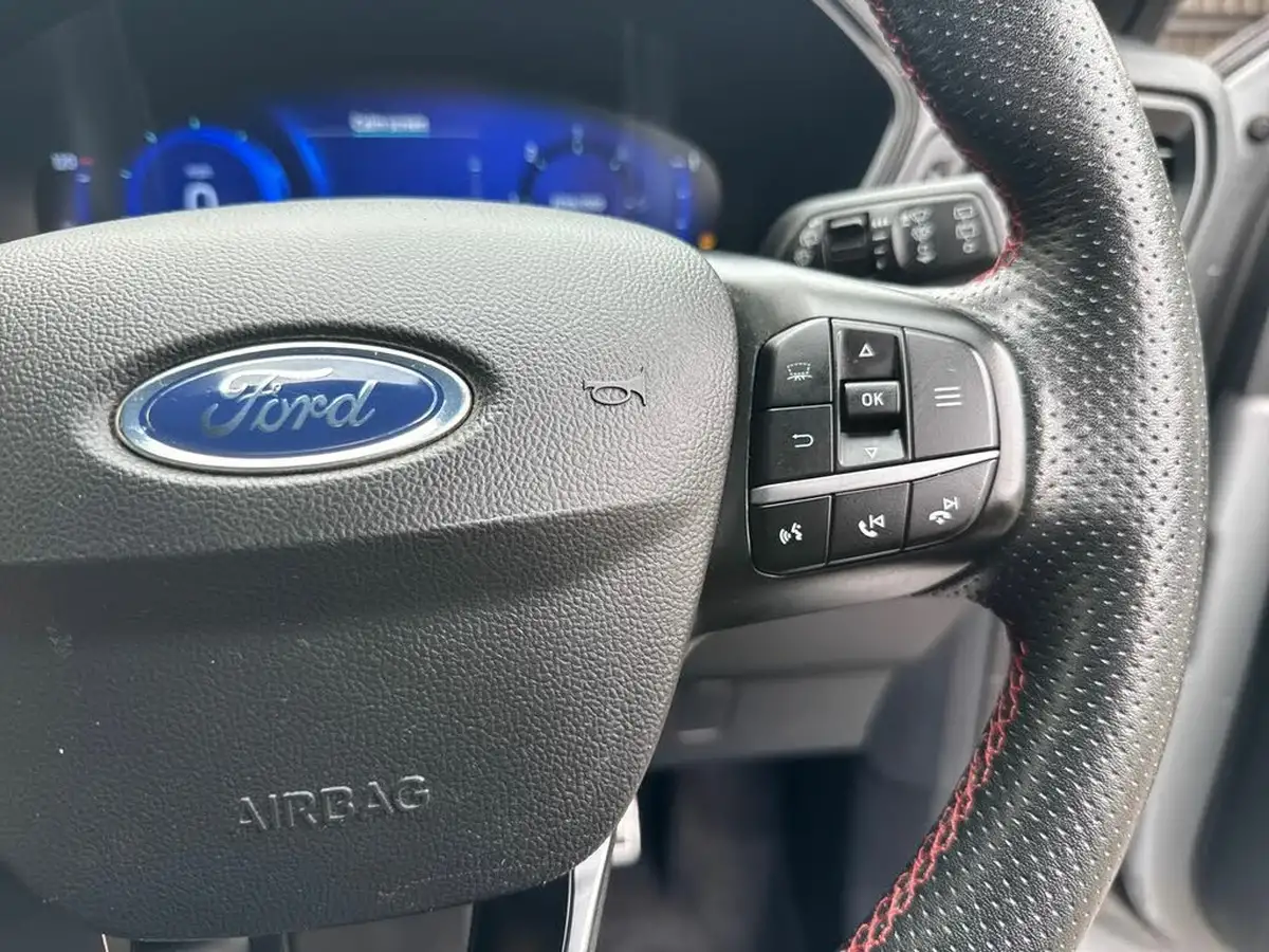 2020-ford-kuga-15-st-line-first-edition-big-26