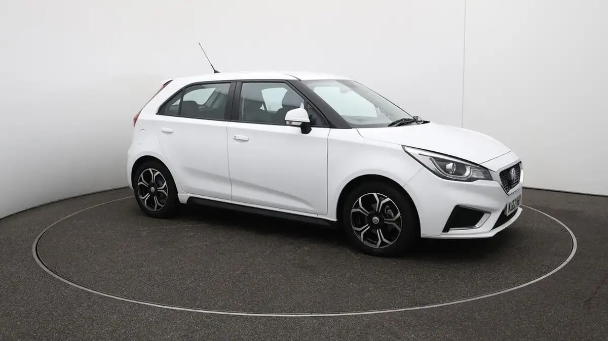 2022-mg-mg3-15-vti-tech-exclusive-nav-big-42