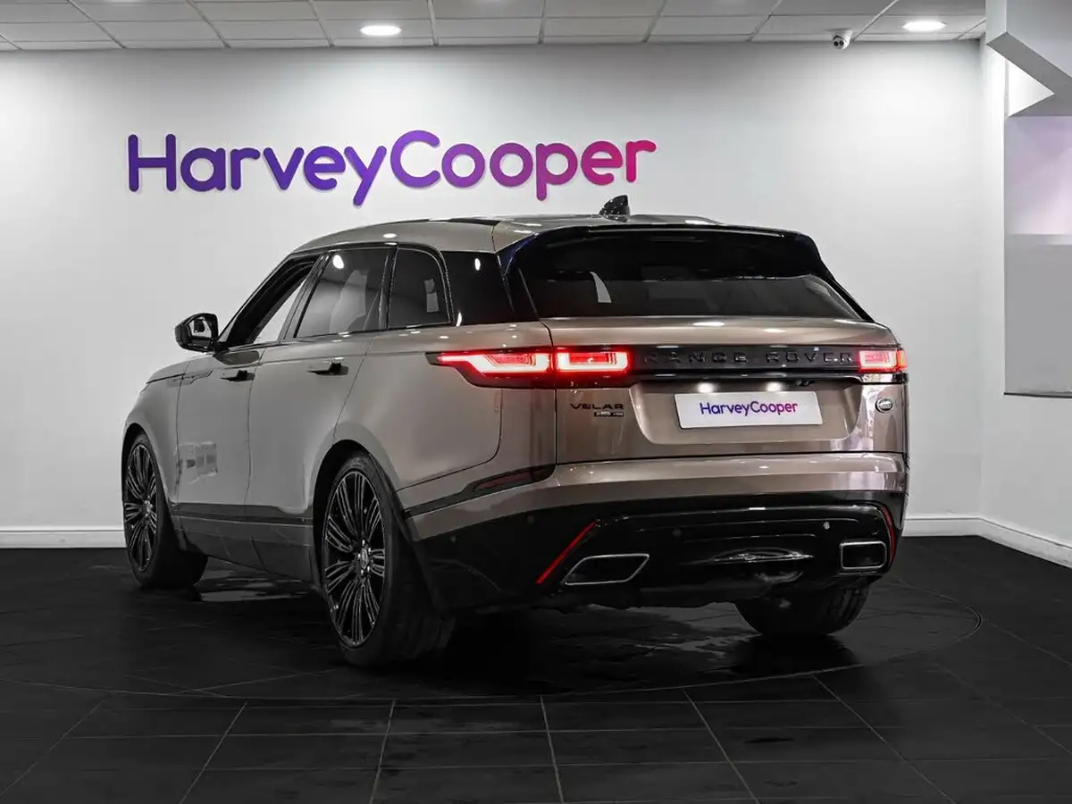 2017-land-rover-range-rover-velar-30-d300-r-dynamic-hse-big-5