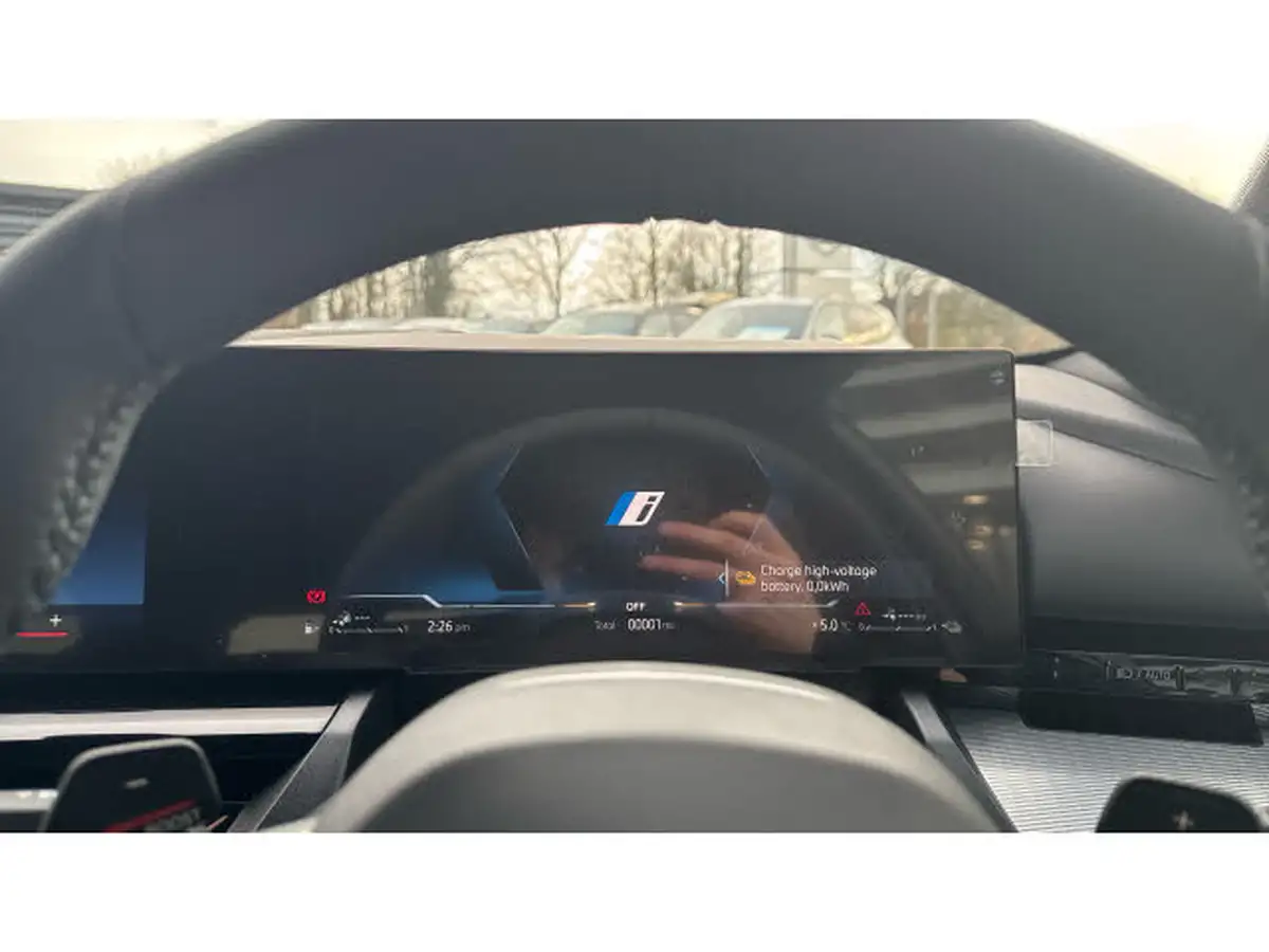 2025-bmw-5-series-20-530e-m-sport-pro-touring-5d-big-8