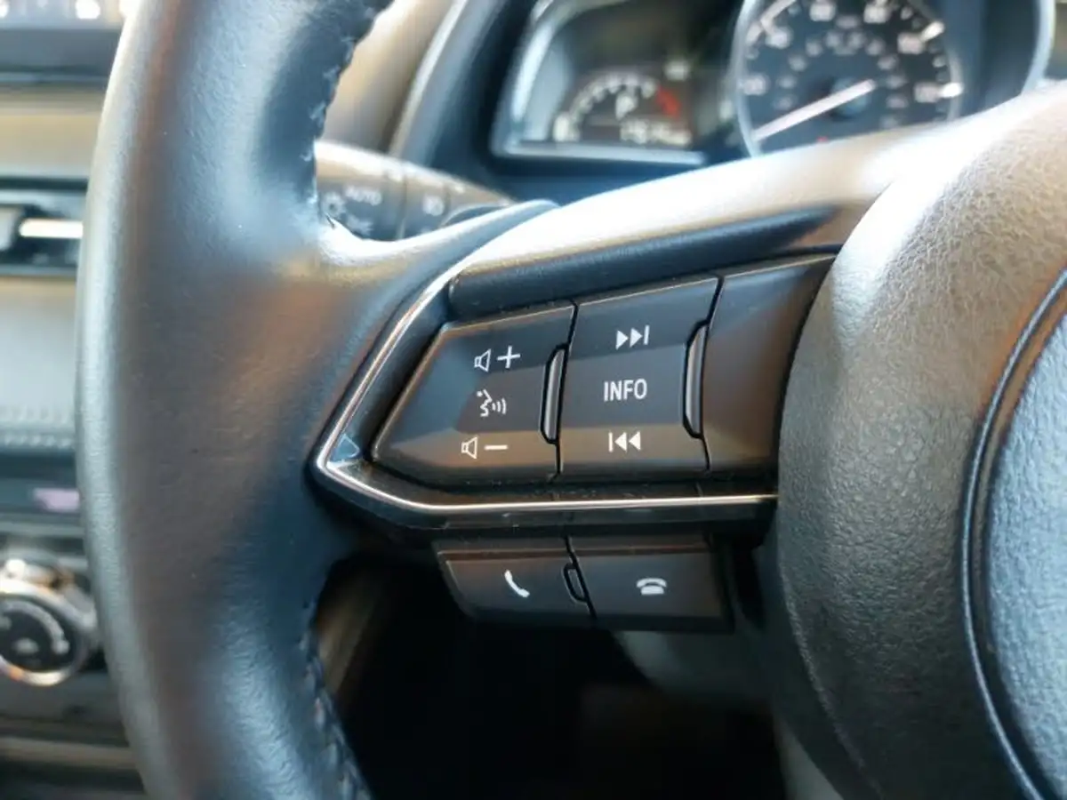2019-mazda-mazda2-15-sport-nav-auto-big-17
