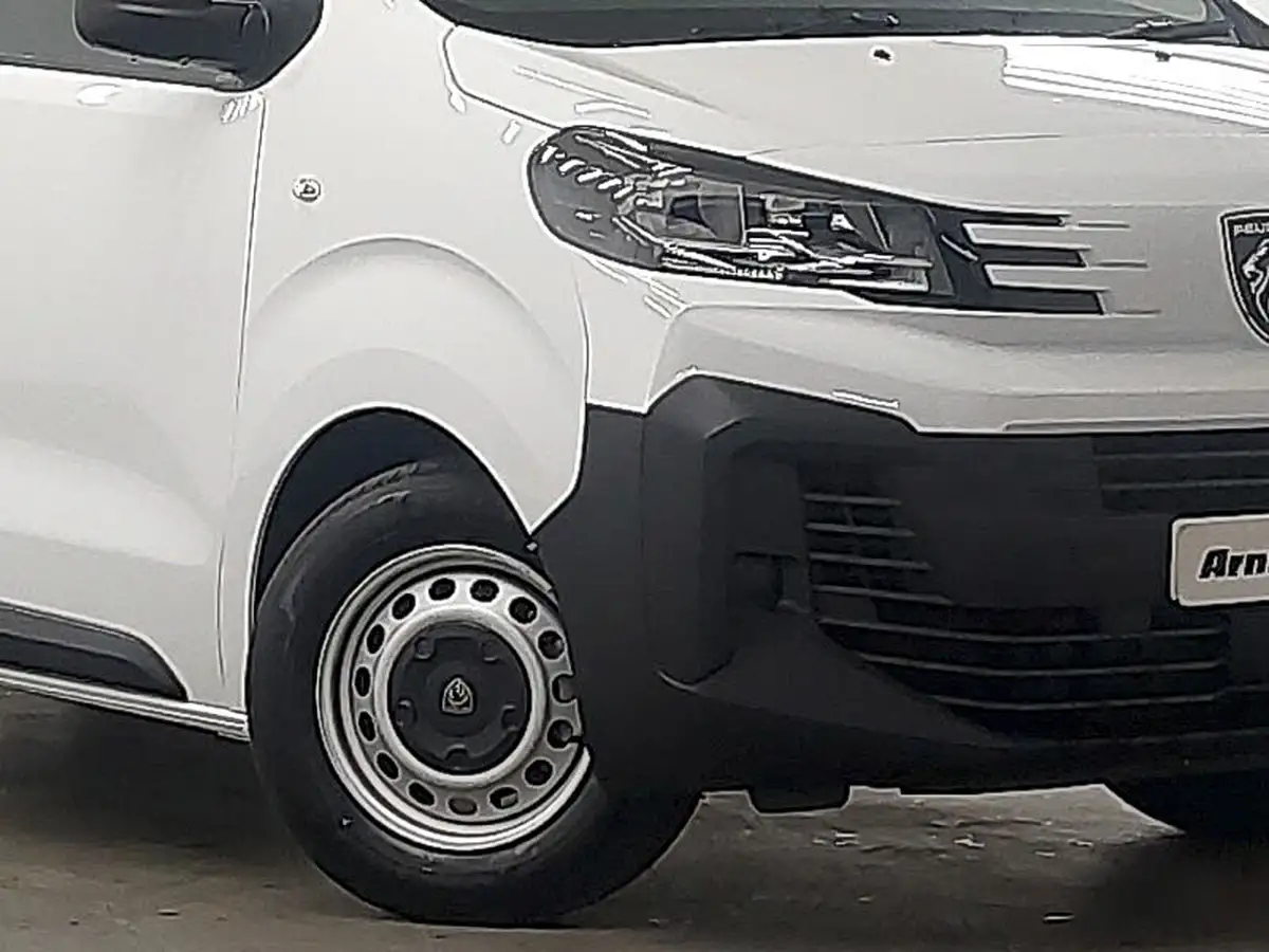 2024-peugeot-expert-15-bluehdi-professional-long-big-18