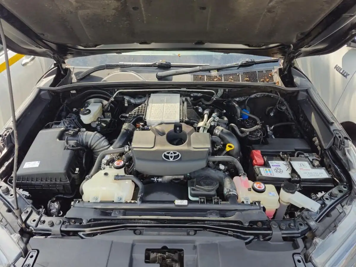 2022-toyota-hi-lux-28d-4d-invincible-x-204hpeu6d-2755cc-auto-big-18