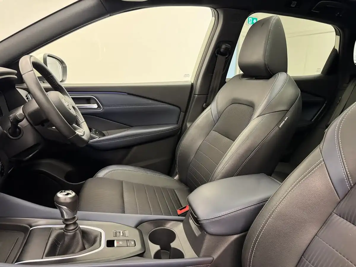 2023-nissan-qashqai-13-dig-t-tekna-140ps-mild-hybrid-big-13