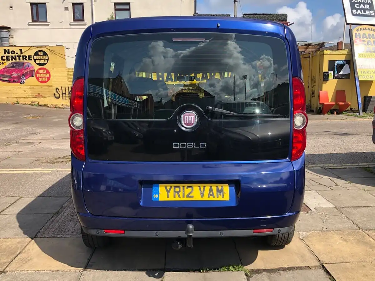 2012-fiat-doblo-16td-eleganza-16-16v-multijet-105bhp-7seat-1590cc-big-5