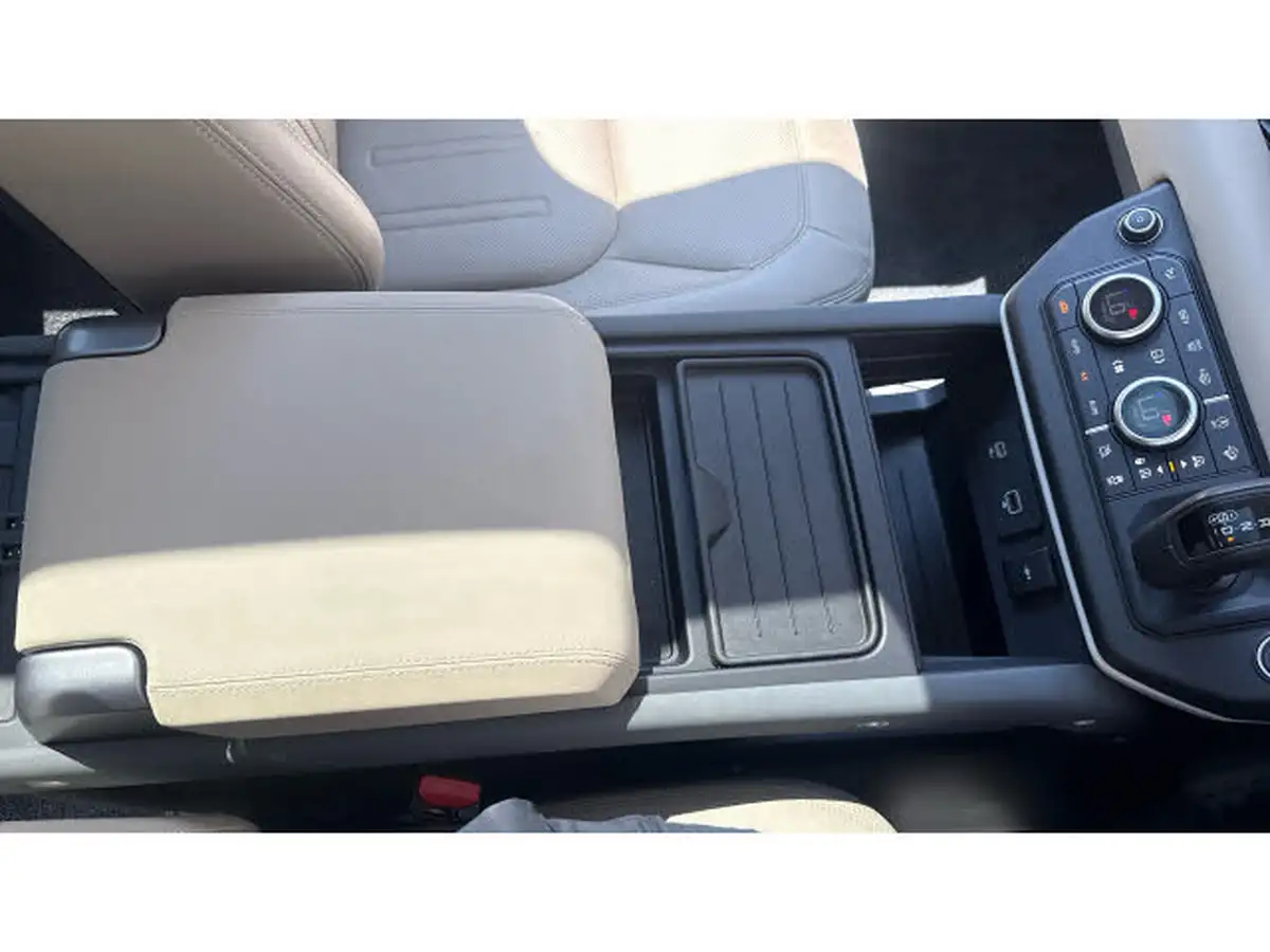 2021-land-rover-110-defender-30-d250-first-edition-big-55