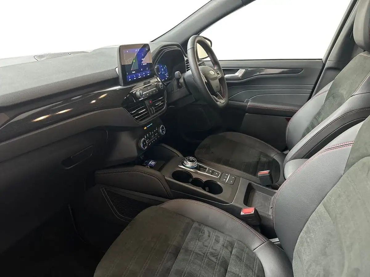 2023-ford-kuga-big-10
