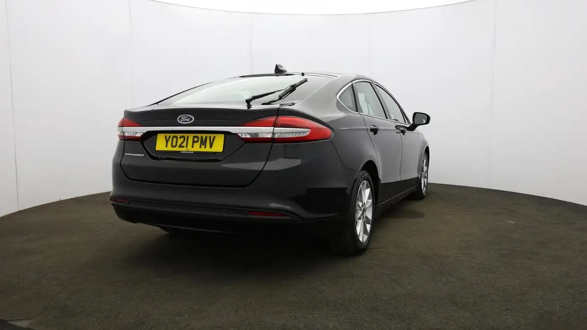 2021-ford-mondeo-20tdci-zetec-edition-hatchback-auto-big-61