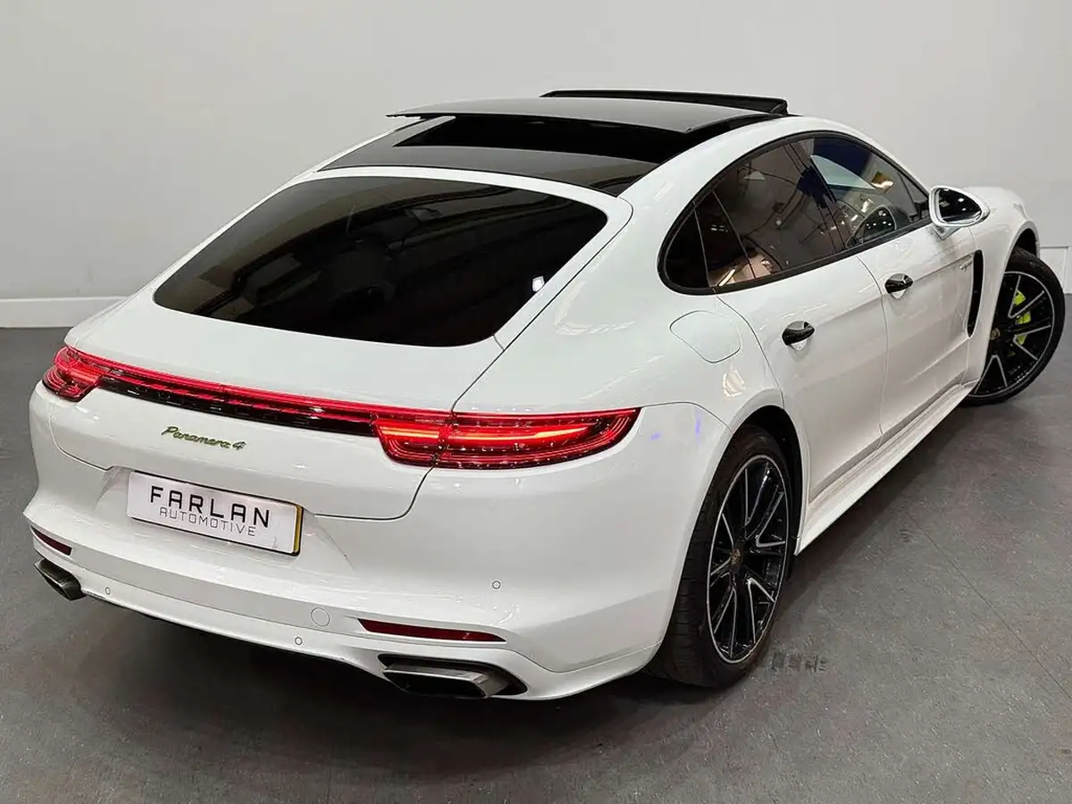2018-porsche-panamera-29-v6-4-e-hybrid-sport-turismo-big-22