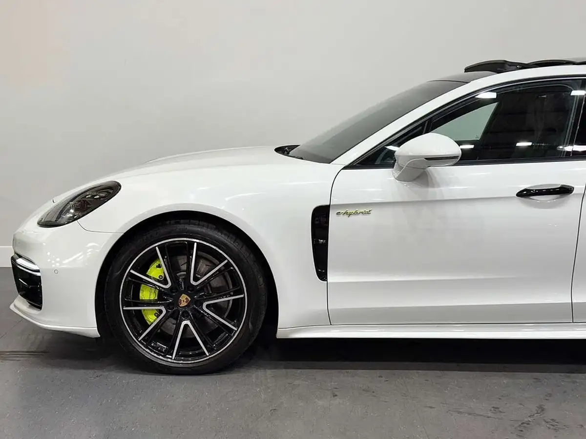 2018-porsche-panamera-29-v6-4-e-hybrid-sport-turismo-big-18