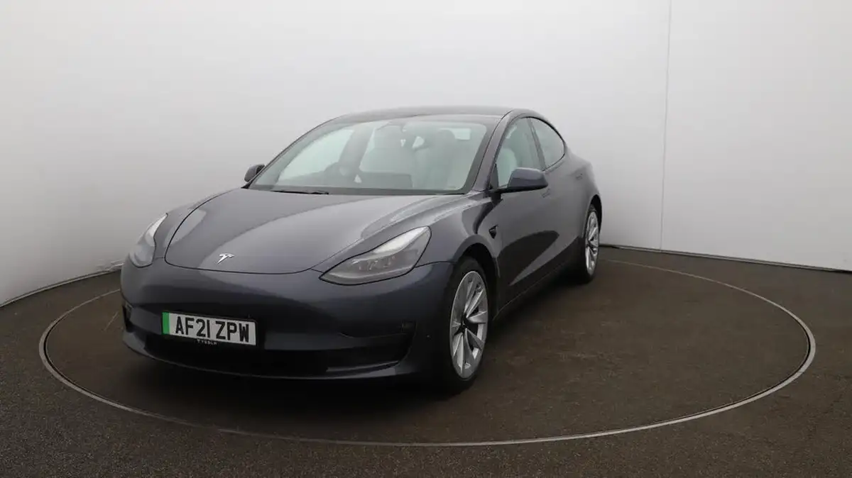 2021-tesla-model-3-e-long-range-4x4-big-29
