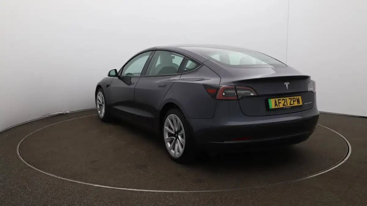 2021-tesla-model-3-e-long-range-4x4-big-53