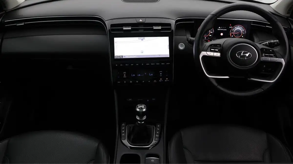 2022-hyundai-tucson-16-t-gdi-ultimate-150ps-big-13