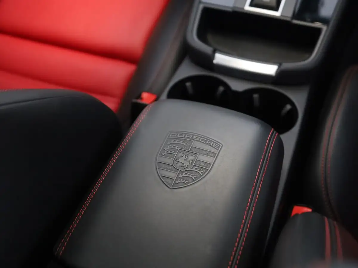 2022-porsche-macan-29-v6-gts-big-40