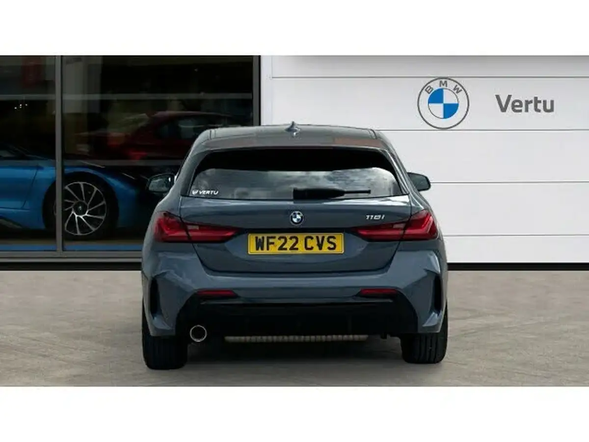 2022-bmw-1-series-15-118i-m-sport-lcp-dct-big-14