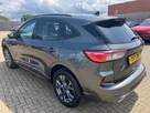 2022-ford-kuga-small-35