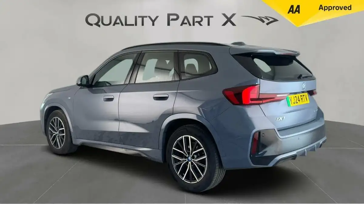 2024-bmw-ix1-e-edrive20-m-sport-big-4