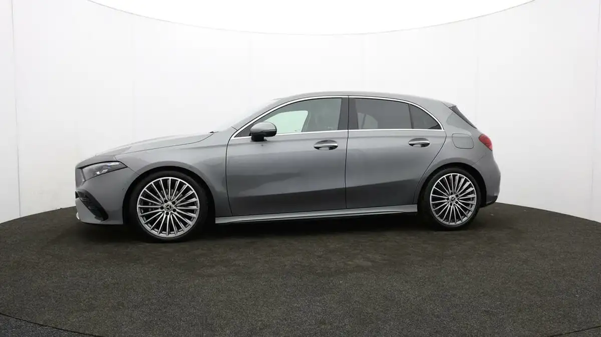 2023-mercedes-benz-a-class-13-a180-amg-line-premium-plus-hatchback-5d-7g-dct-big-70