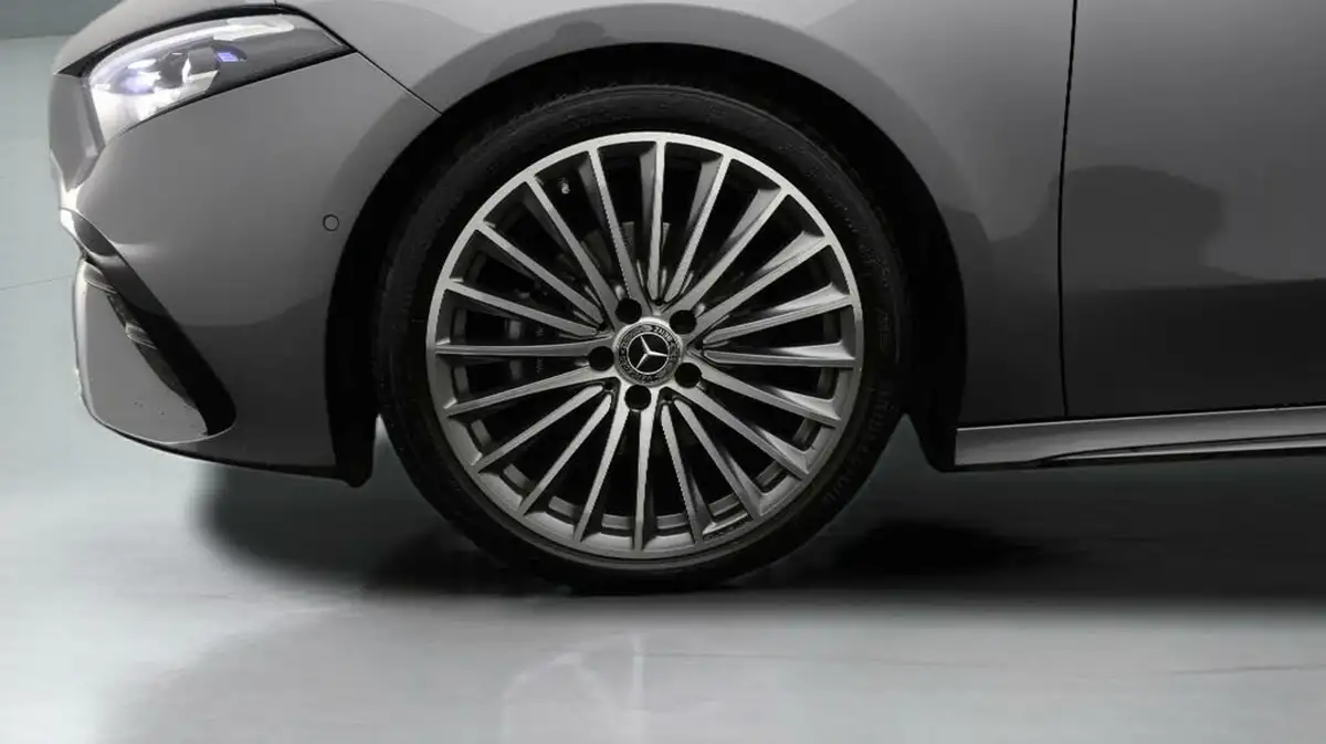 2023-mercedes-benz-a-class-13-a180-amg-line-premium-plus-hatchback-5d-7g-dct-big-18