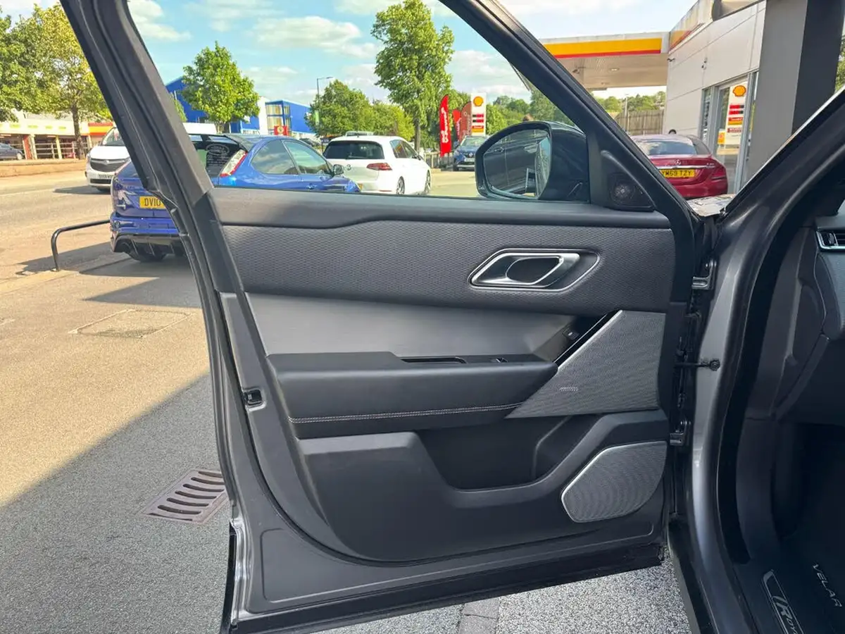 2020-land-rover-range-rover-velar-20-d180-r-dynamic-se-big-50
