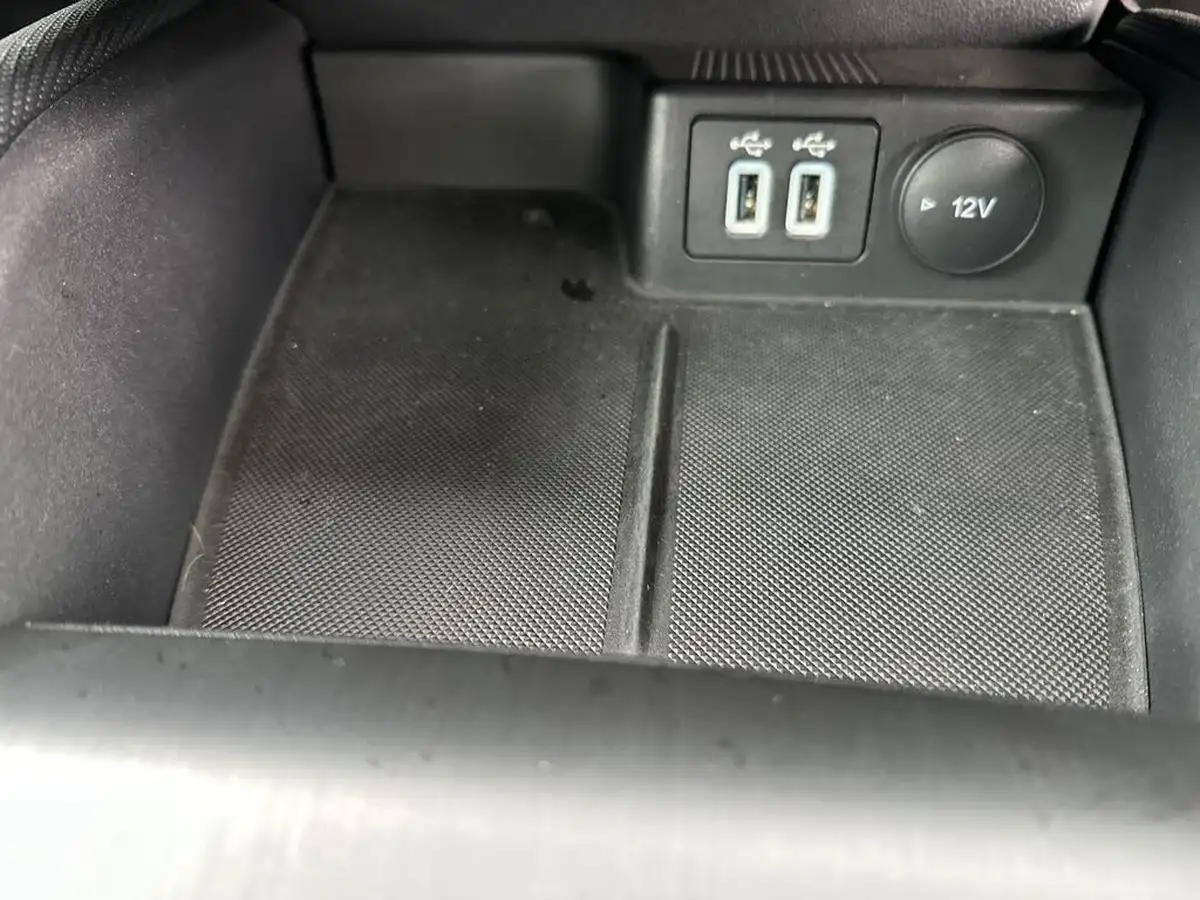 2022-ford-focus-big-23
