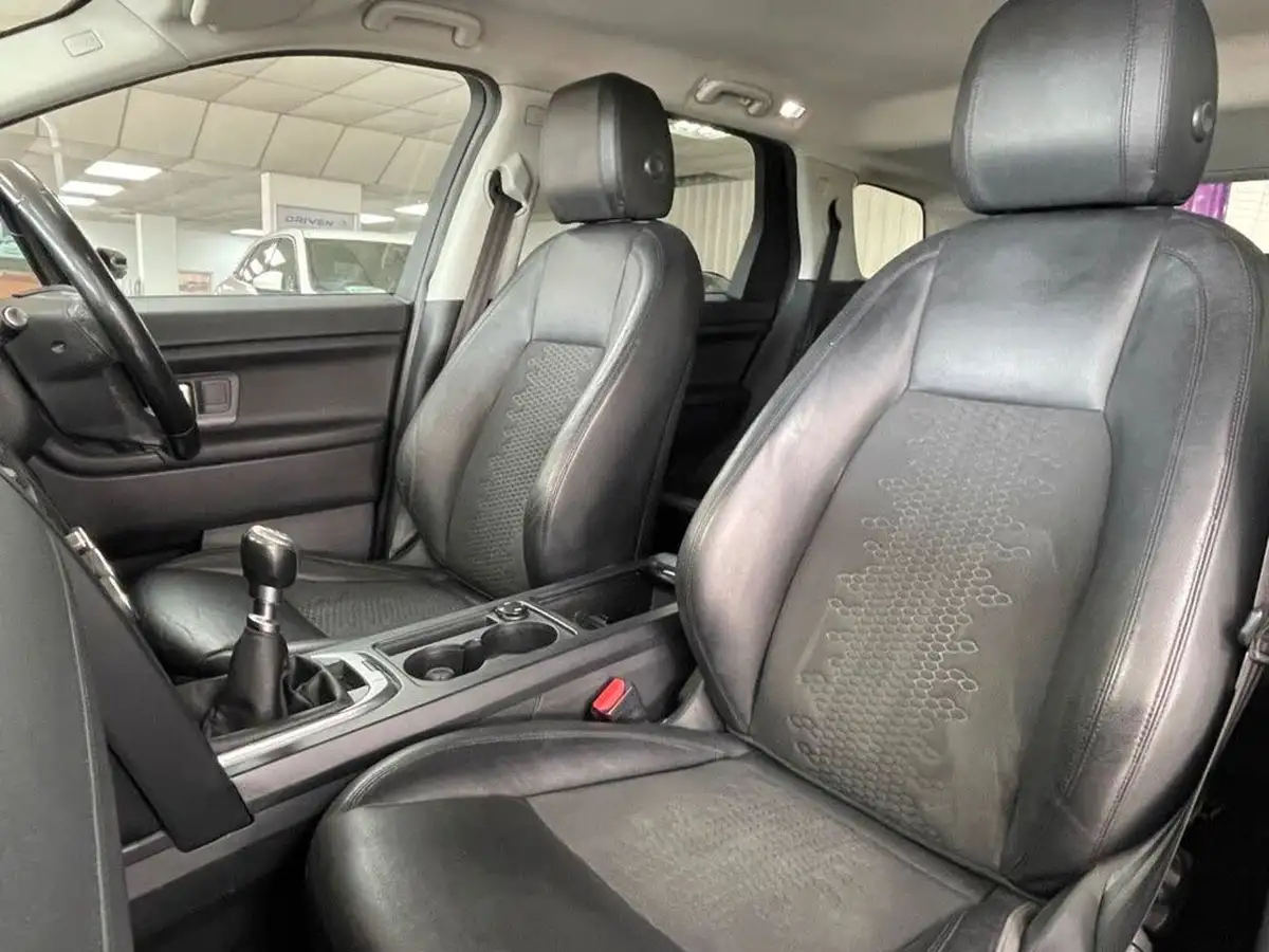 2018-land-rover-discovery-sport-20ed4-pure-150ps-big-31