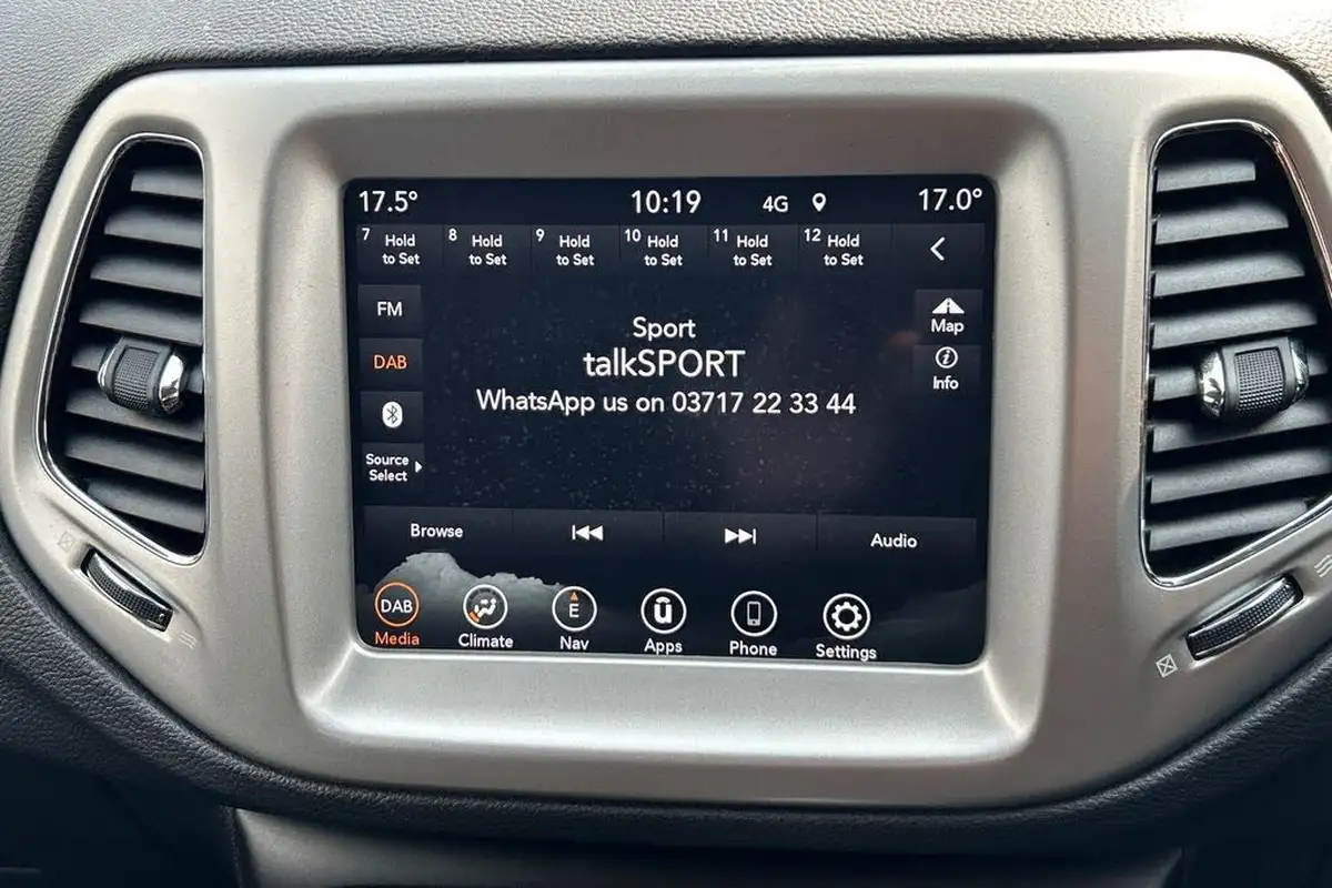 2021-jeep-compass-14-multiair-ii-longitude-168bhp-4x4-auto-big-9