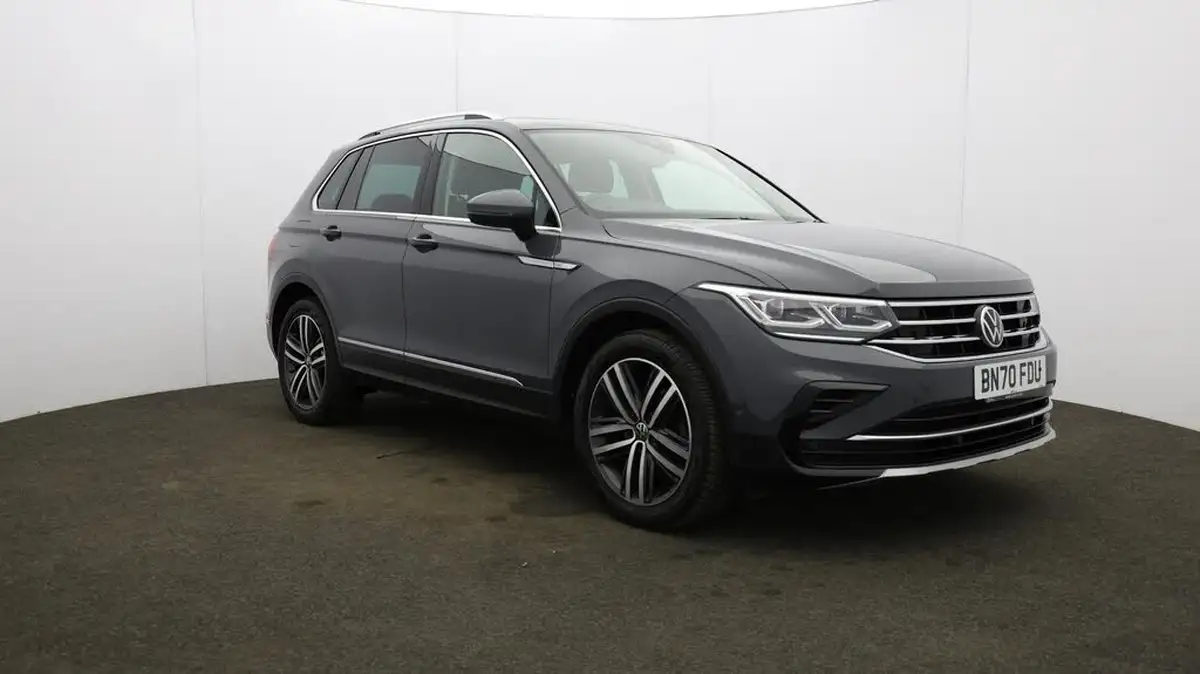 2020-volkswagen-tiguan-15-tsi-elegance-big-24