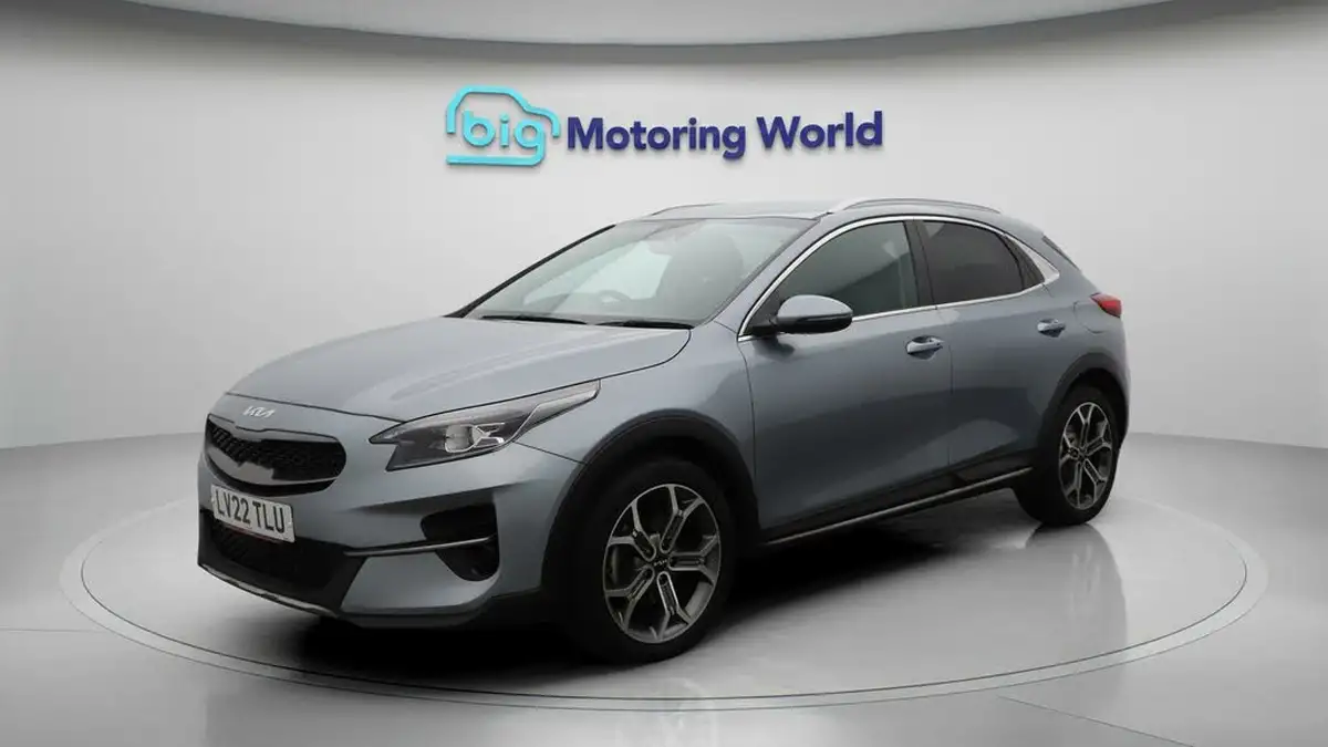 2022-kia-xceed-15-t-gdi-3-big-3