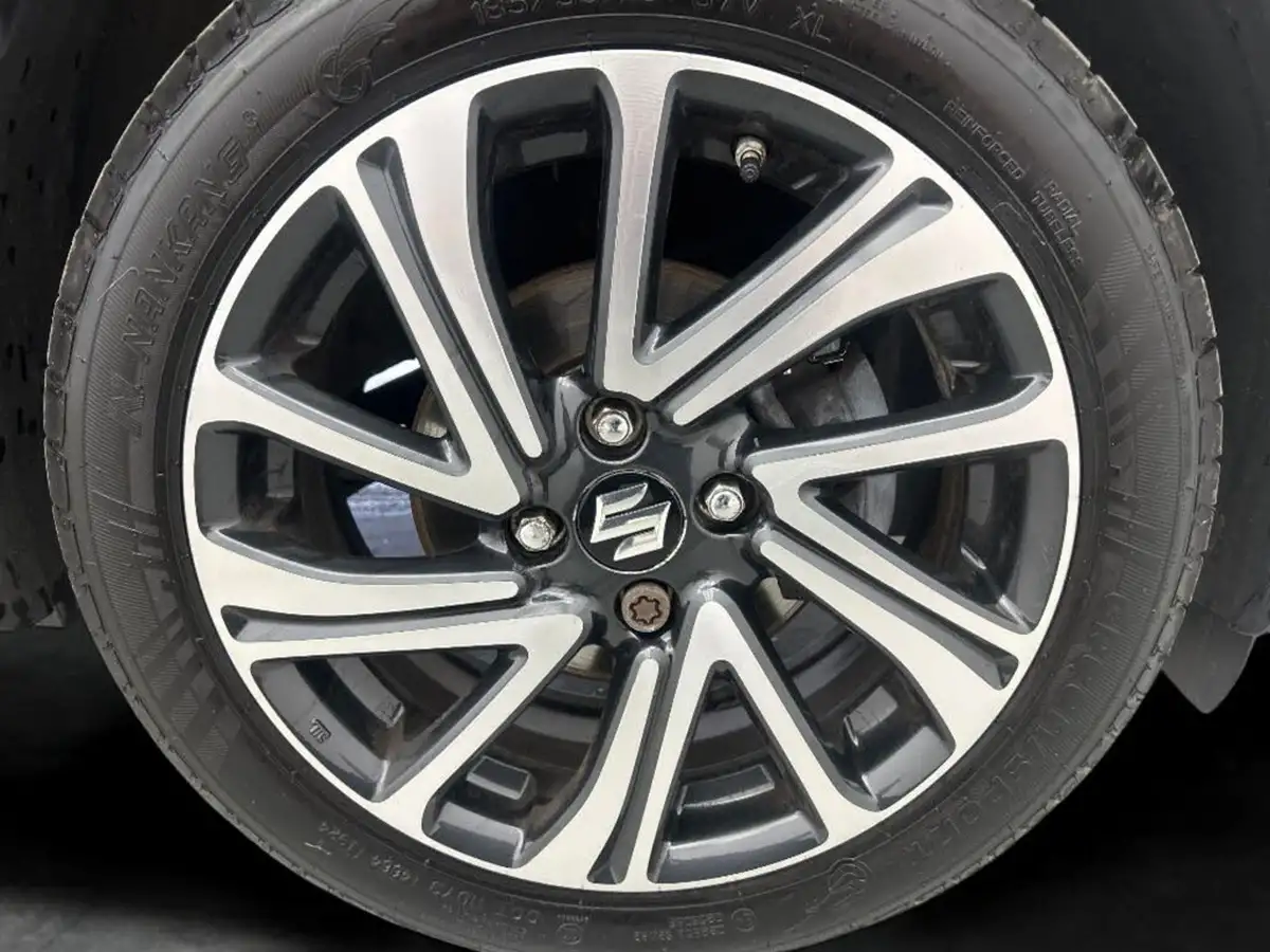 2021-suzuki-swift-12-dualjet-sz-l-big-14