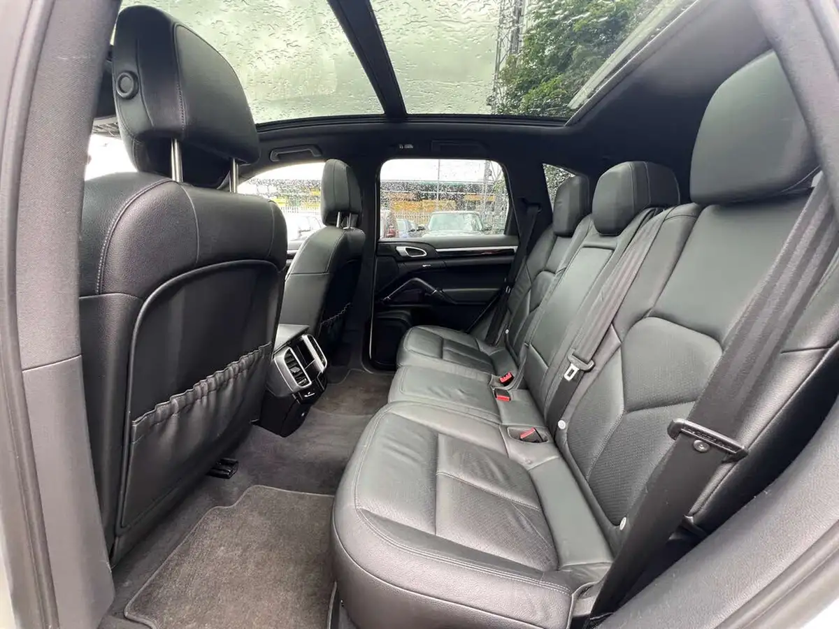 2011-porsche-cayenne-30td-245bhp-awd-tiptronic-s-big-33