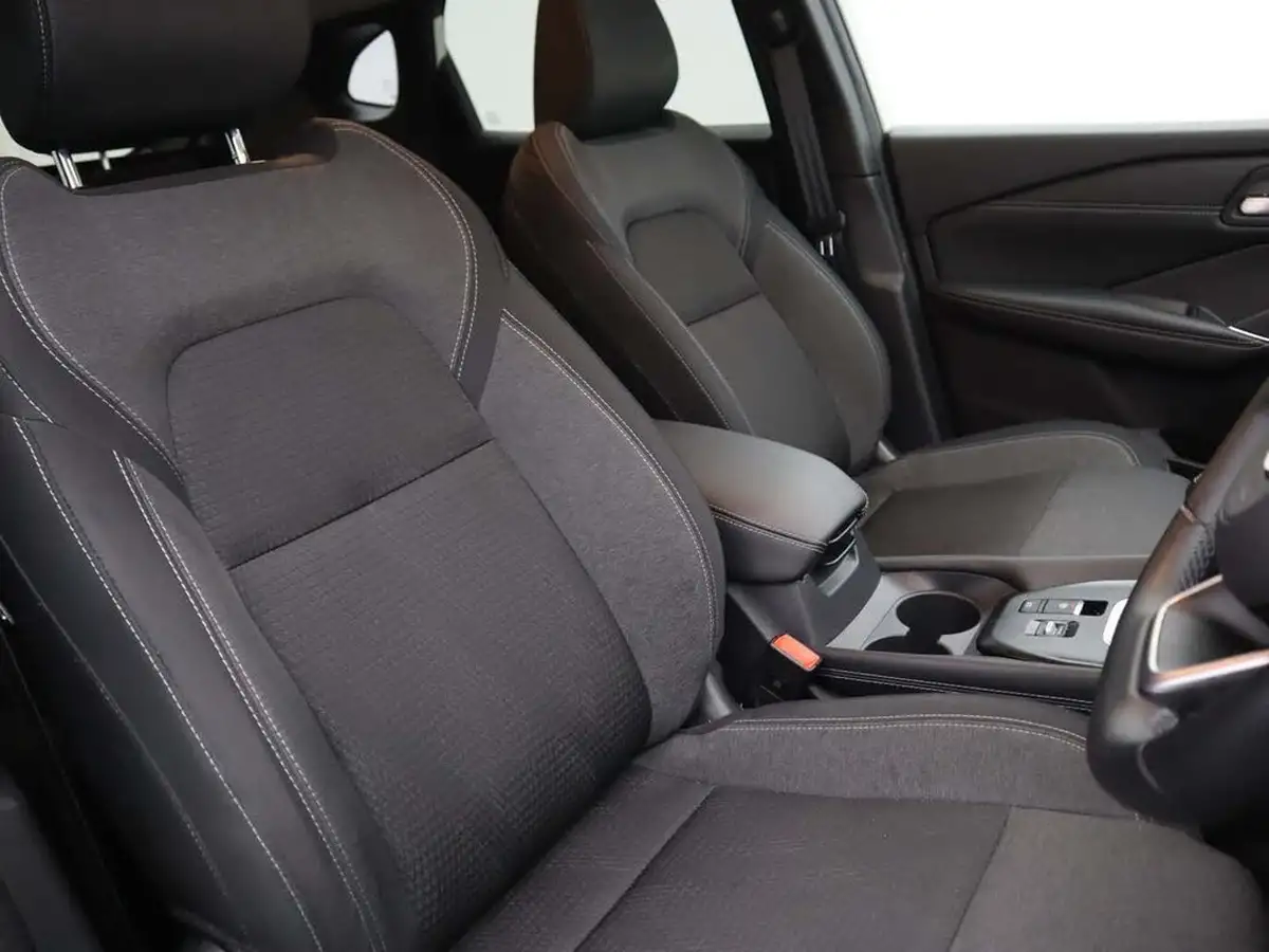 2022-nissan-qashqai-13-dig-t-n-connecta-140ps-big-10