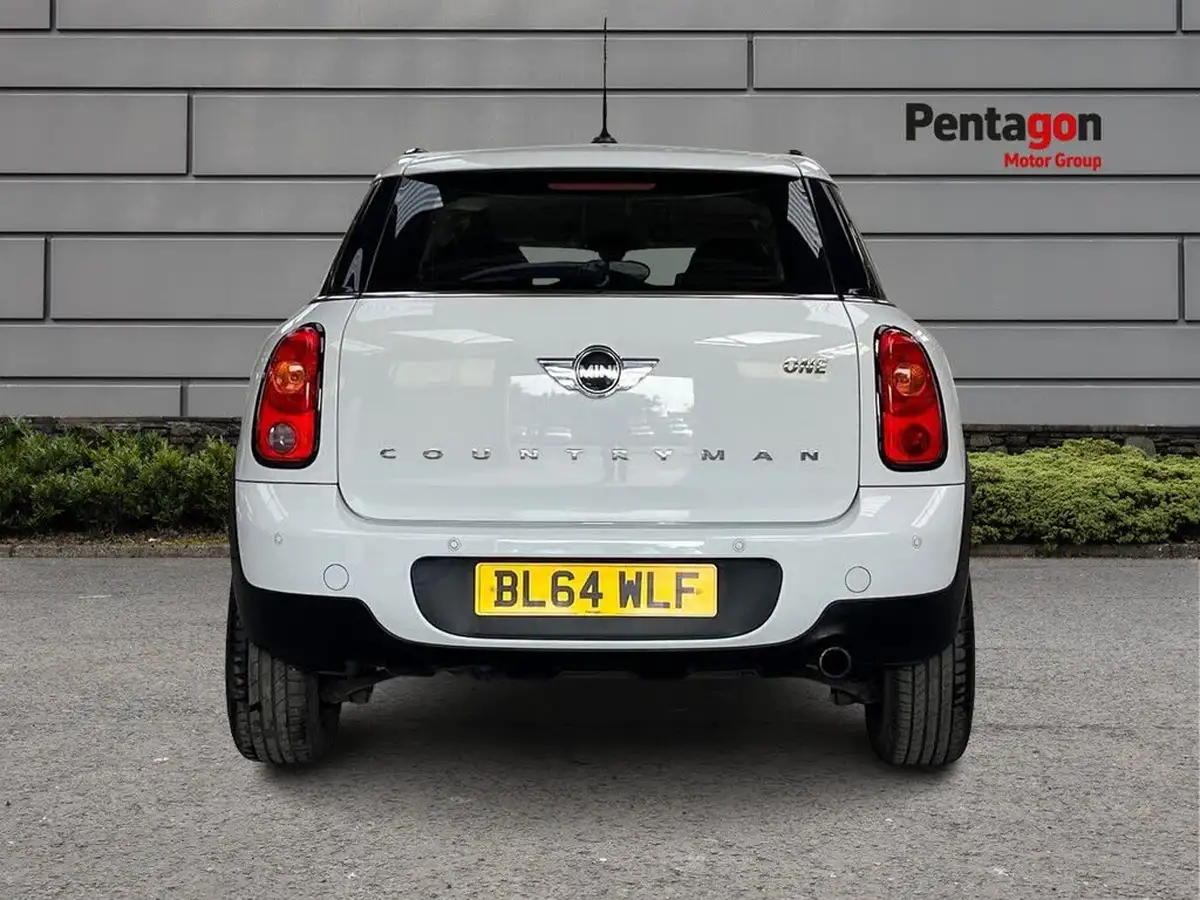 2014-mini-countryman-16-one-98bhp-big-16