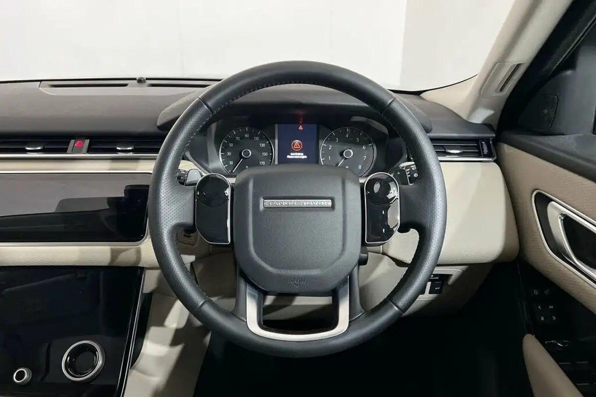 2019-land-rover-range-rover-velar-20-p250-s-big-24