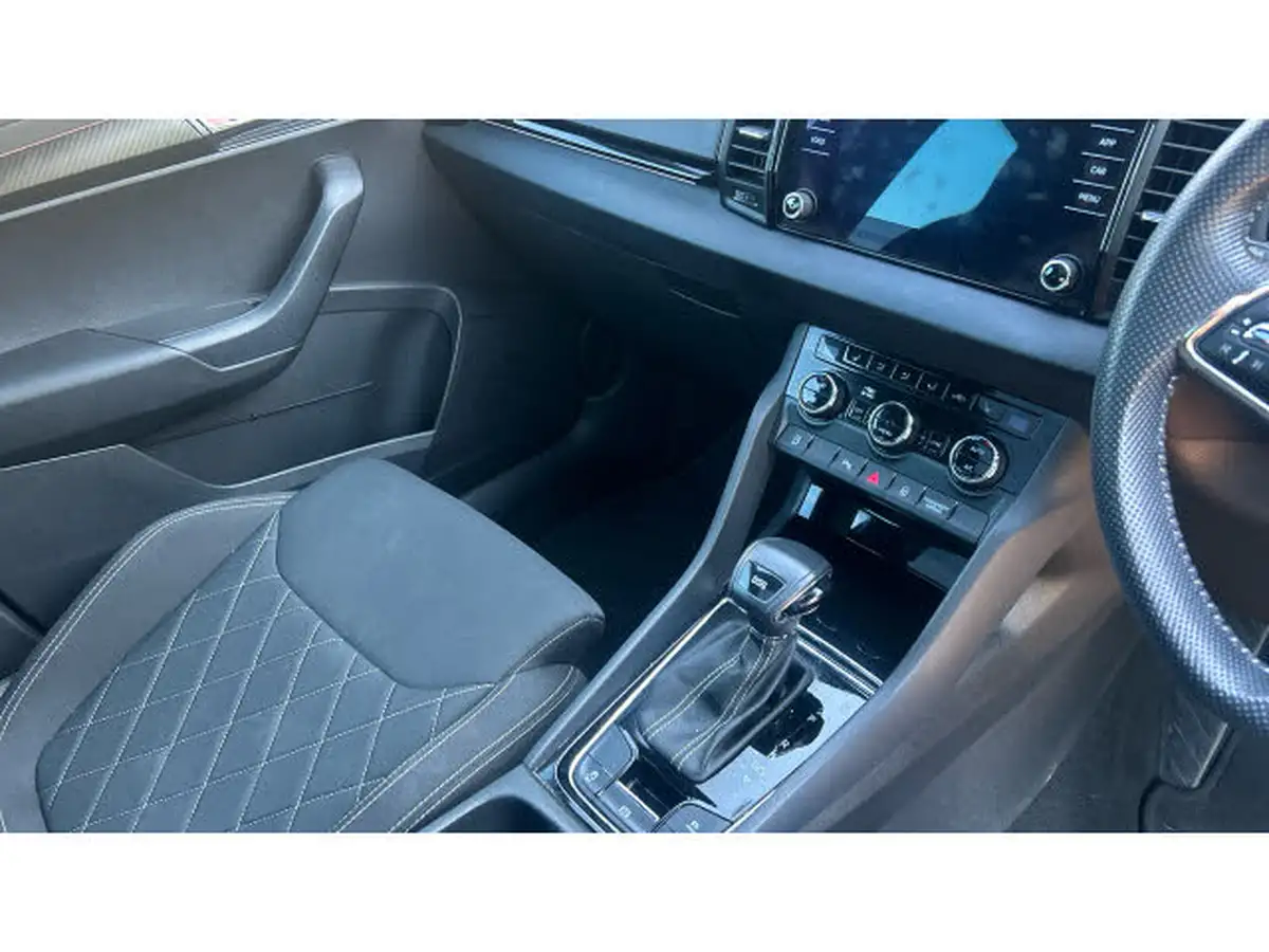 2021-skoda-karoq-15-tsi-sportline-dsg-big-13