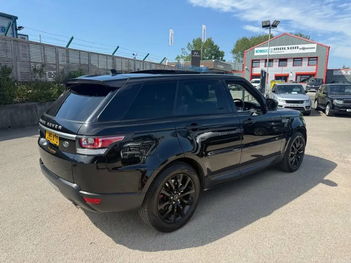 2015-land-rover-range-rover-sport-30-sd-v6-hse-292ps-4x4-big-10