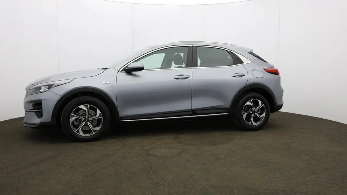 2022-kia-xceed-10-t-gdi-2-big-34