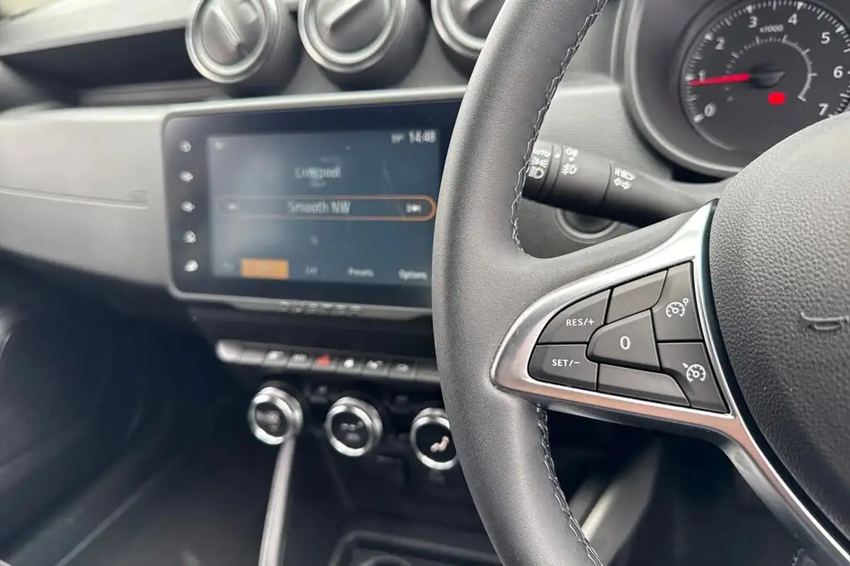 2022-dacia-duster-09-tce-prestige-big-37